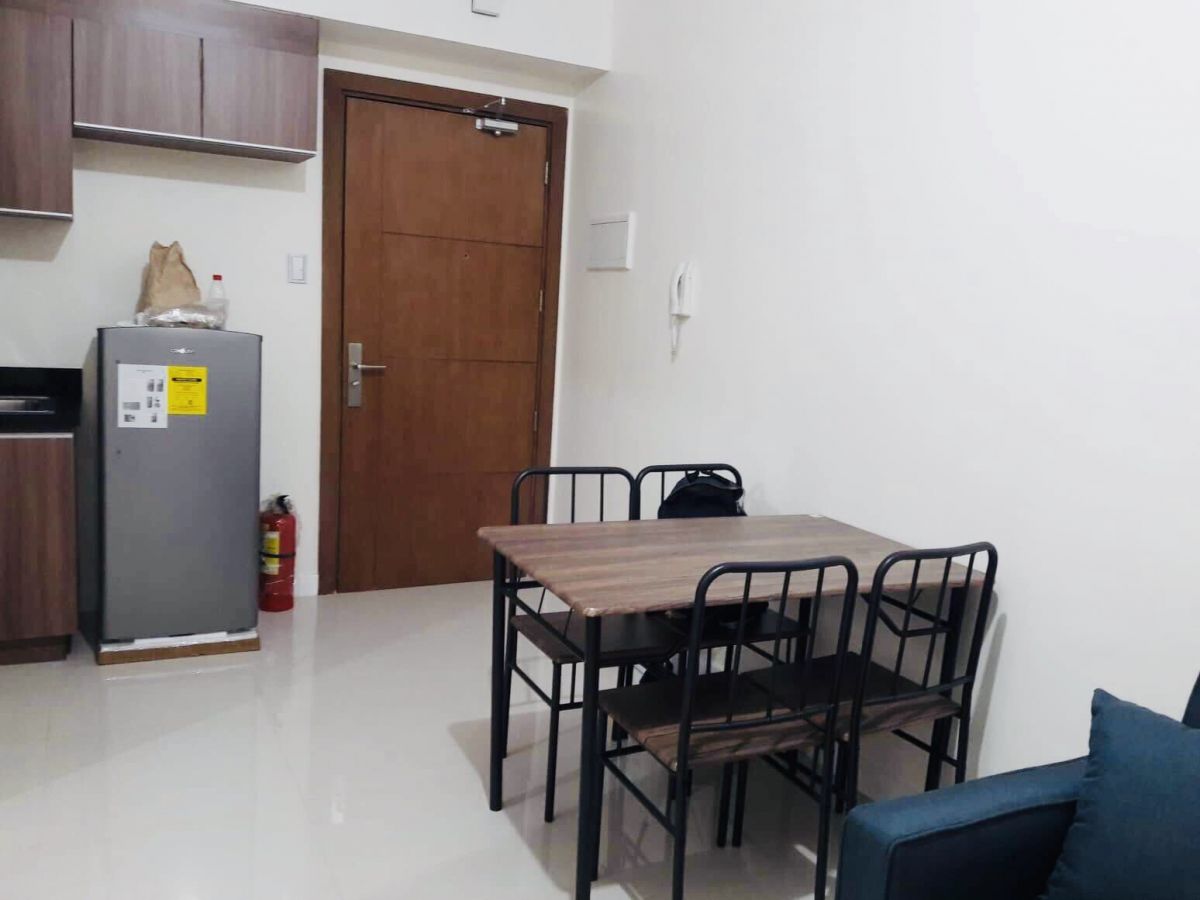 "Fully Furnished 1BR Unit in Sapphire Bloc, Ortigas, Pasig"02