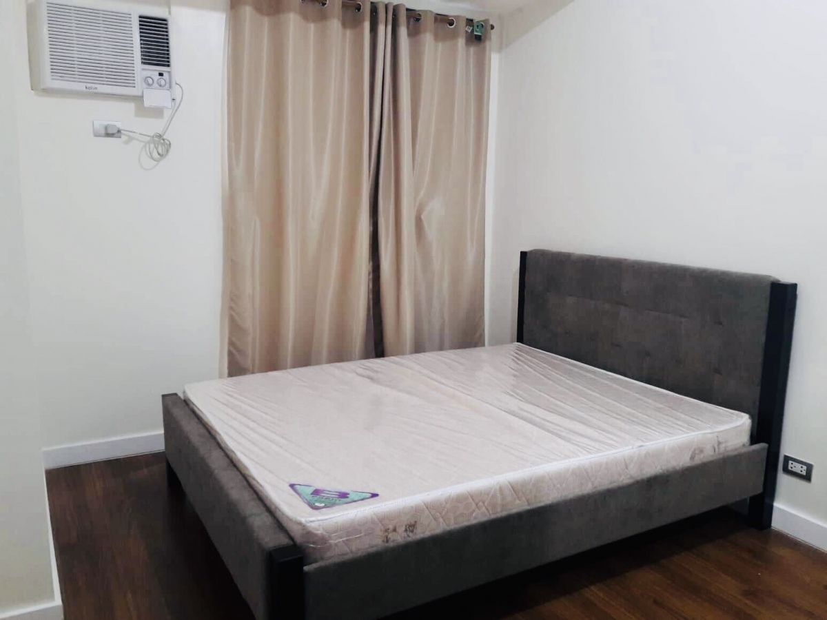 "Fully Furnished 1BR Unit in Sapphire Bloc, Ortigas, Pasig"05