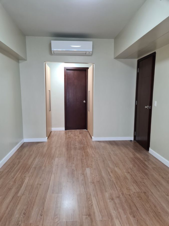 "Escala Salcedo, Salcedo Village, Makati, 105 sqm, 2 bedroom, with balcony"03