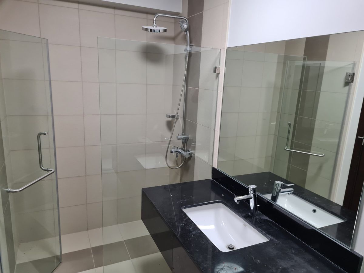 "Escala Salcedo, Salcedo Village, Makati, 105 sqm, 2 bedroom, with balcony"07