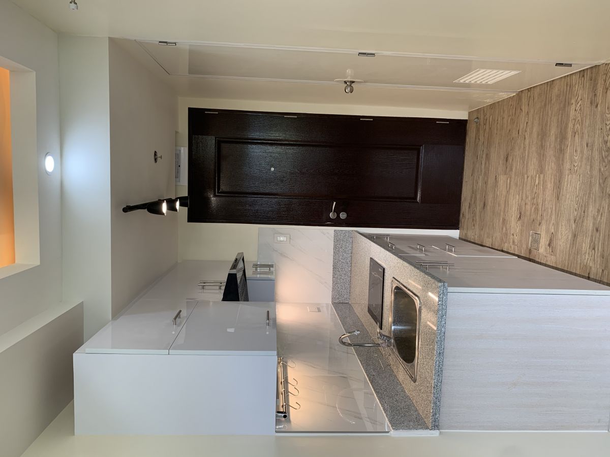 Brand New Studio Unit: Stanford Suites 2 by South Forbes06