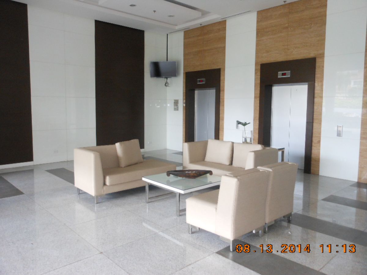 Semi-furnished Studio unit at Celadon Residences near SM San Lazaro06