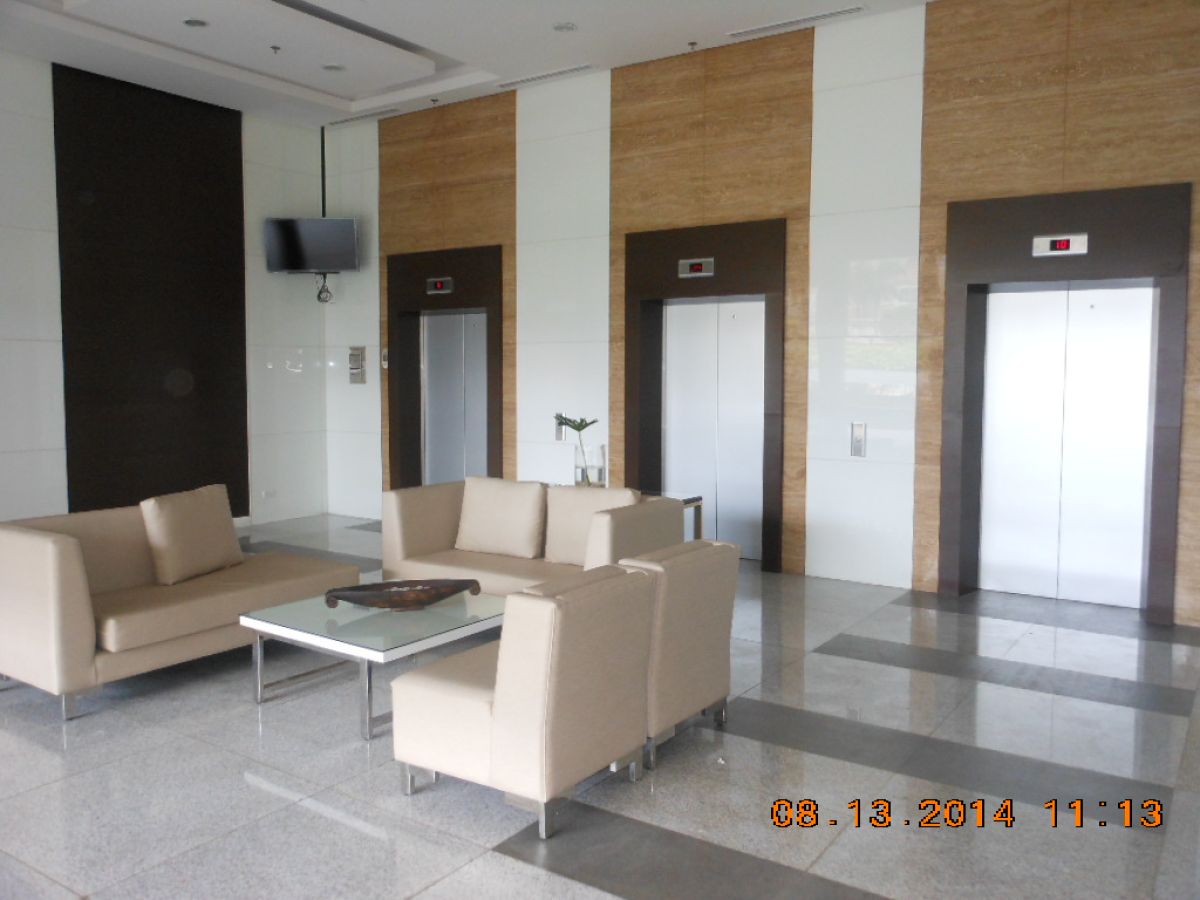 Semi-furnished Studio unit at Celadon Residences near SM San Lazaro09