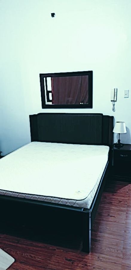Studio Icon Residences Rent Golf View BGC05