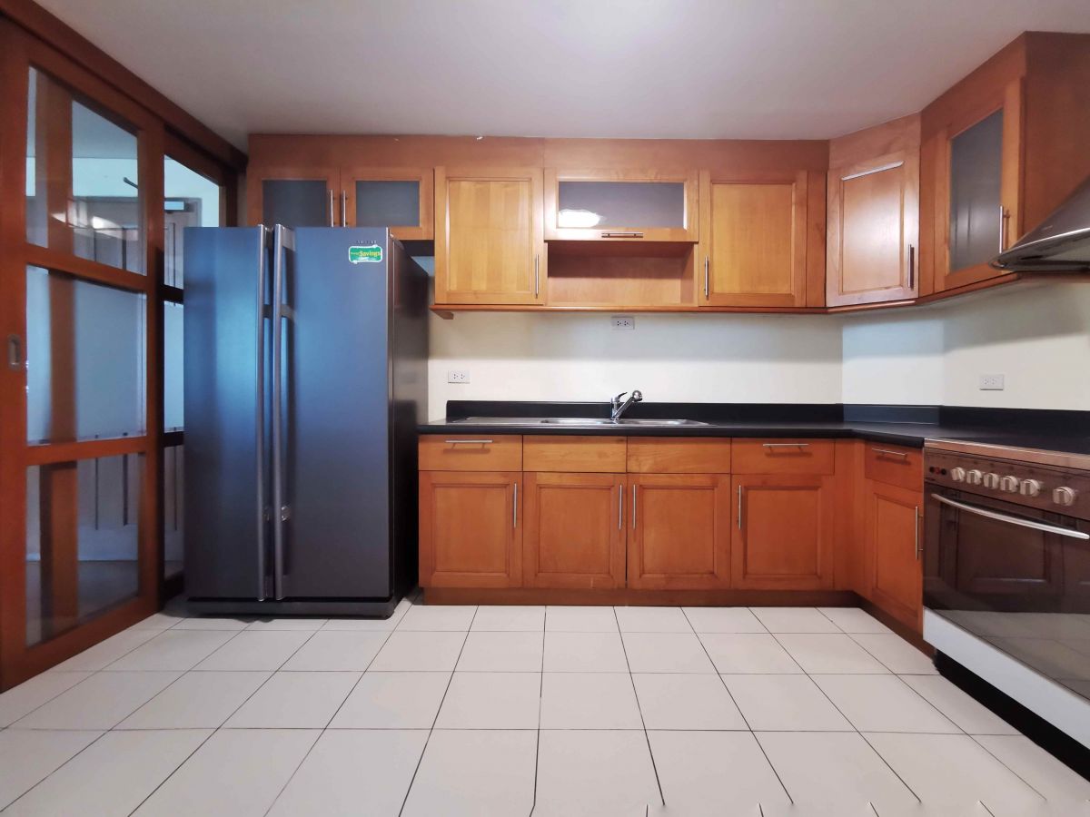 3 Bedroom – Fully Furnished – Bonifacio Ridge – BORC010 For Rent 3 Bedrooms10