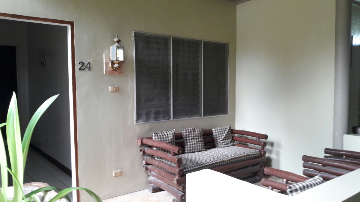 A Two-Bedroom Pad for Rent02