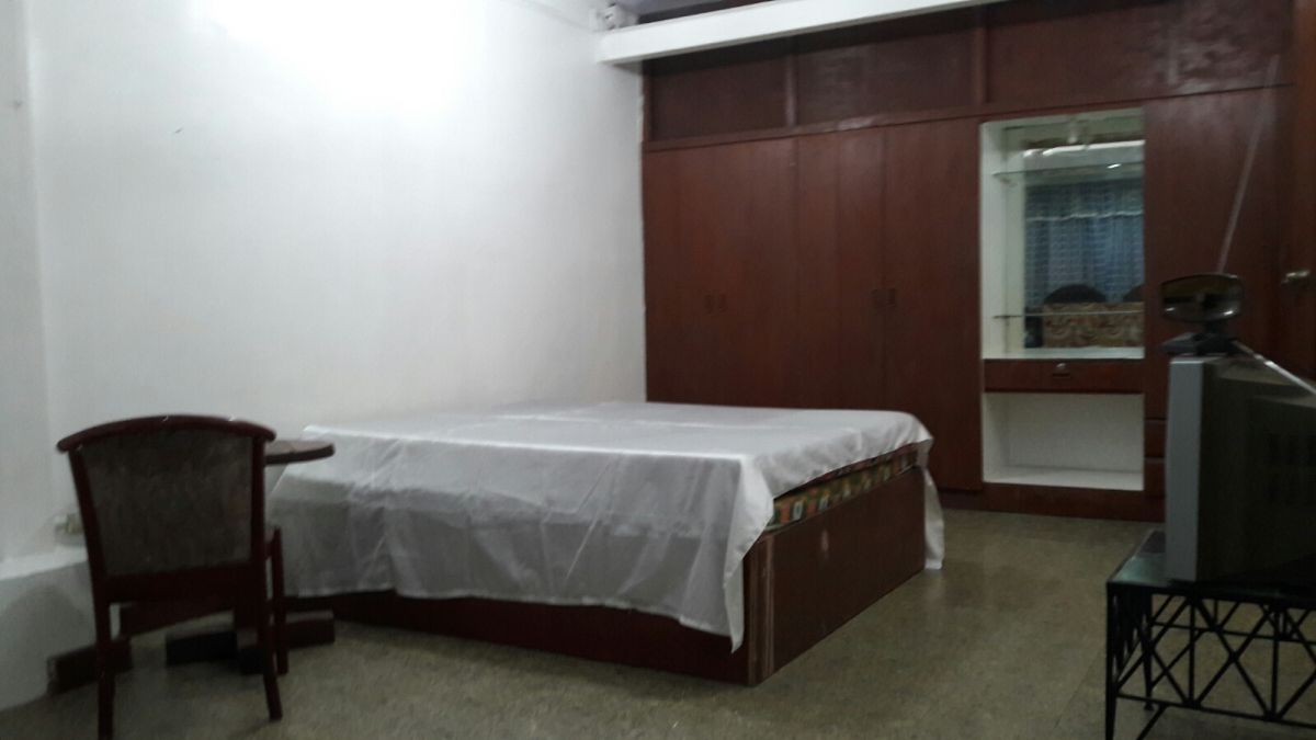 A Two-Bedroom Pad for Rent08