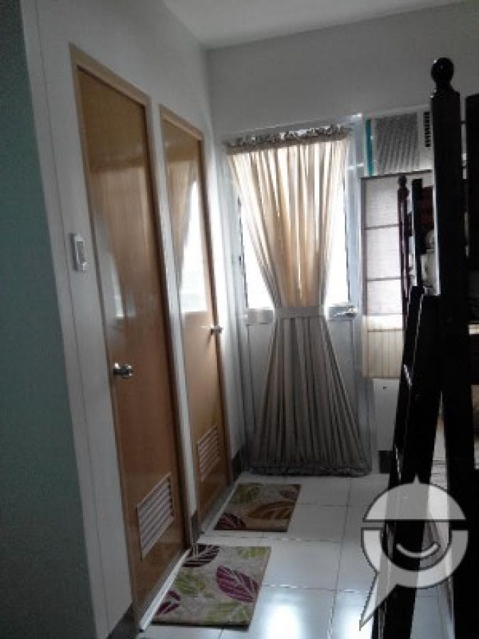Fully Furnished Condo near I.T Park04