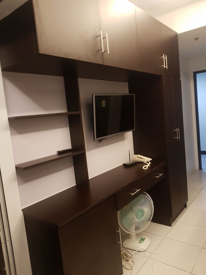 Fully Furnished One Bedroom @ Mezza Residences02