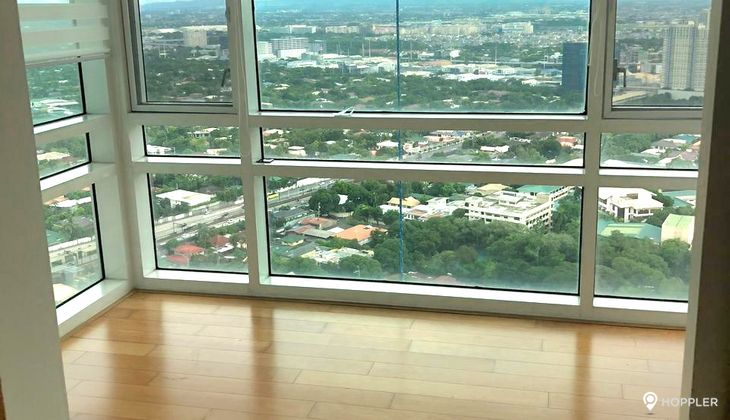 "3BR Condo for Rent in Park Terraces, San Lorenzo Village, Makati"04