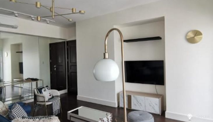 "2BR Condo for Rent in Edades Suites, Poblacion, Makati"01