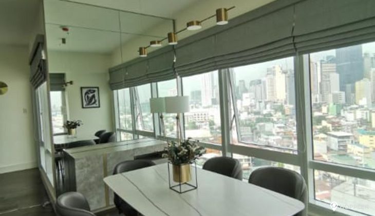 "2BR Condo for Rent in Edades Suites, Poblacion, Makati"03