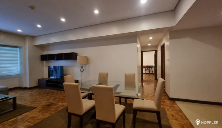 "2BR Condo for Rent in The Frabella 1, Legazpi Village, Makati"06