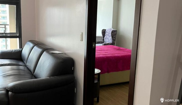 "2BR Condo for Rent in Escala Salcedo, Salcedo Village, Makati"07