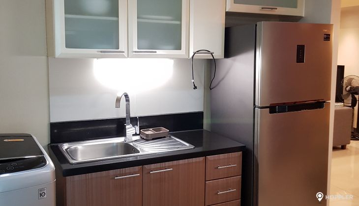 "2BR Condo for Rent in 8 Forbes Town Road, BGC - Bonifacio Global City, Taguig"03