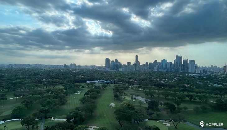 "2BR Condo for Rent in 8 Forbes Town Road, BGC - Bonifacio Global City, Taguig"07