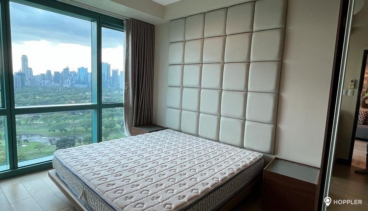"2BR Condo for Rent in 8 Forbes Town Road, BGC - Bonifacio Global City, Taguig"09
