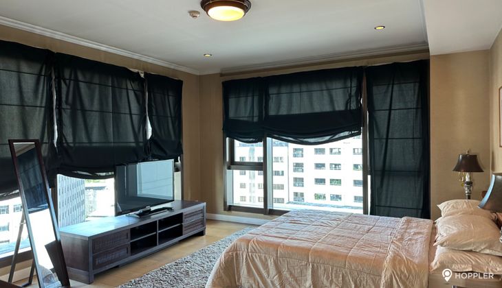 "2BR Condo for Rent in The Shang Grand Tower, Legazpi Village, Makati"06