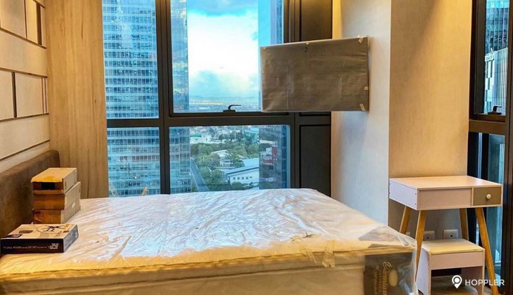 "2BR Condo for Rent in Uptown Ritz, BGC - Bonifacio Global City, Taguig"04