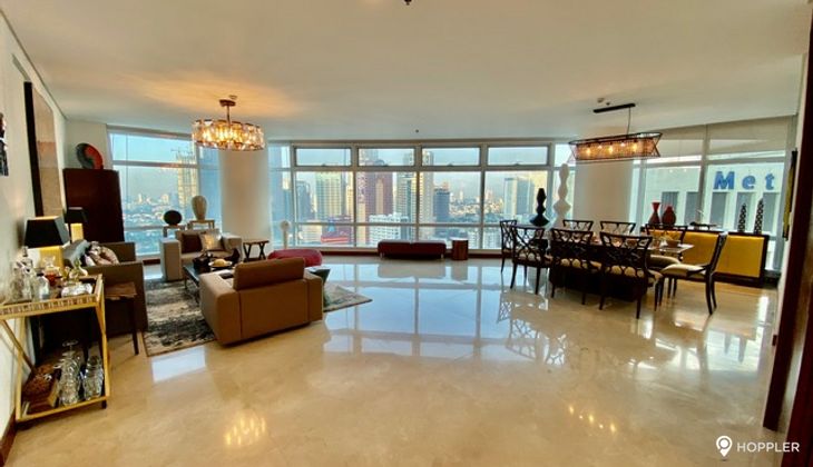 "3BR Condo for Rent in Two Roxas Triangle, Salcedo Village, Makati"03