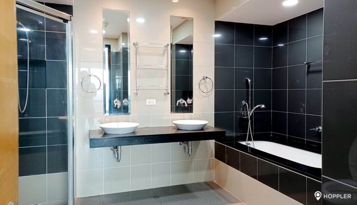 "2BR Condo for Rent in One McKinley Place, BGC - Bonifacio Global City, Taguig"06