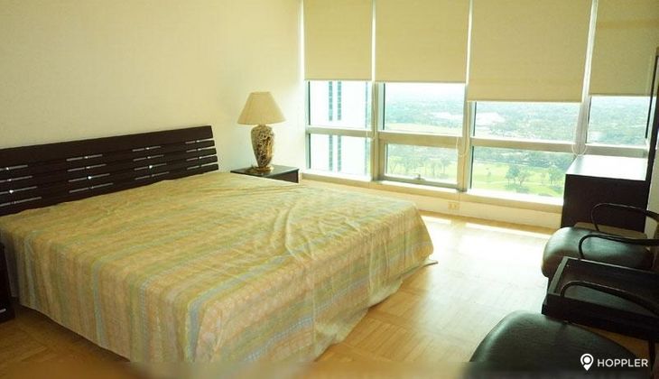 "2BR Condo for Rent in One McKinley Place, BGC - Bonifacio Global City, Taguig"07