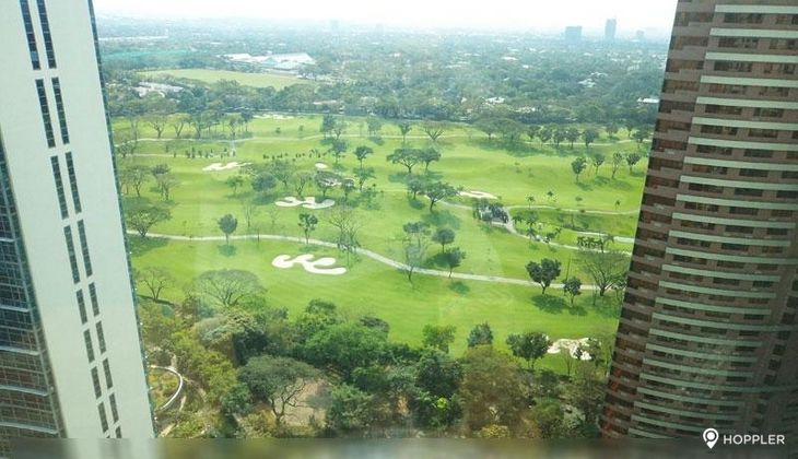 "2BR Condo for Rent in One McKinley Place, BGC - Bonifacio Global City, Taguig"10
