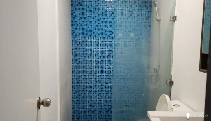 "Studio Condo for Rent in Asian Mansion, Legazpi Village, Makati"07