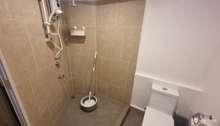 "1BR Condo for Rent in The Rise Makati, San Antonio Village, Makati"06