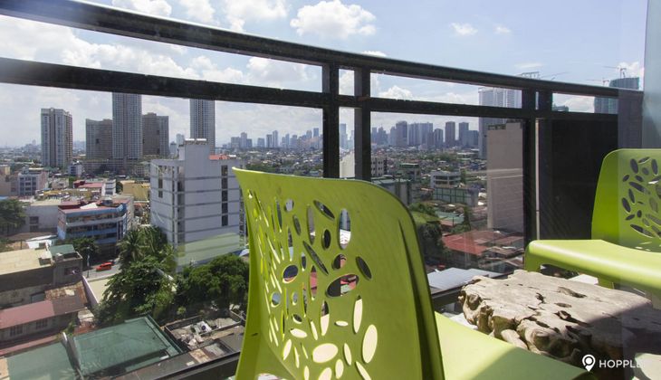 "Studio Condo for Rent in The Knightsbridge Residences, Poblacion, Makati"06