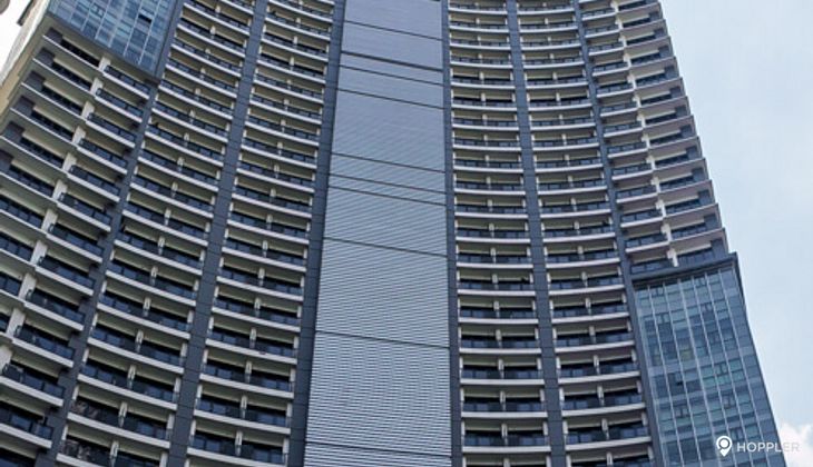 "Studio Condo for Rent in The Knightsbridge Residences, Poblacion, Makati"10