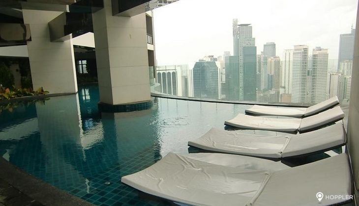 "2BR Condo for Rent in The Gramercy Residences, Poblacion, Makati"09
