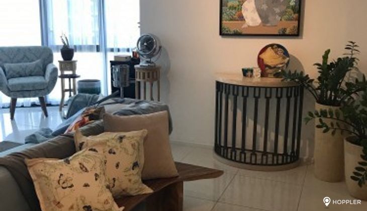 "2BR Condo for Rent in Arya Residences, BGC - Bonifacio Global City, Taguig"02