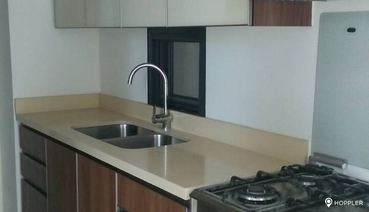 "2BR Condo for Rent in Arya Residences, BGC - Bonifacio Global City, Taguig"02