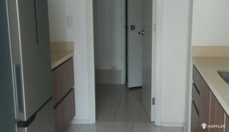 "2BR Condo for Rent in Arya Residences, BGC - Bonifacio Global City, Taguig"03
