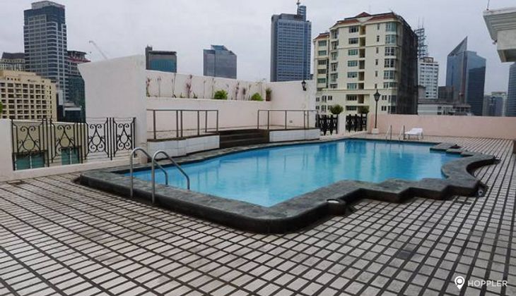 "1BR Condo for Rent in Westgate Plaza, Salcedo Village, Makati"10