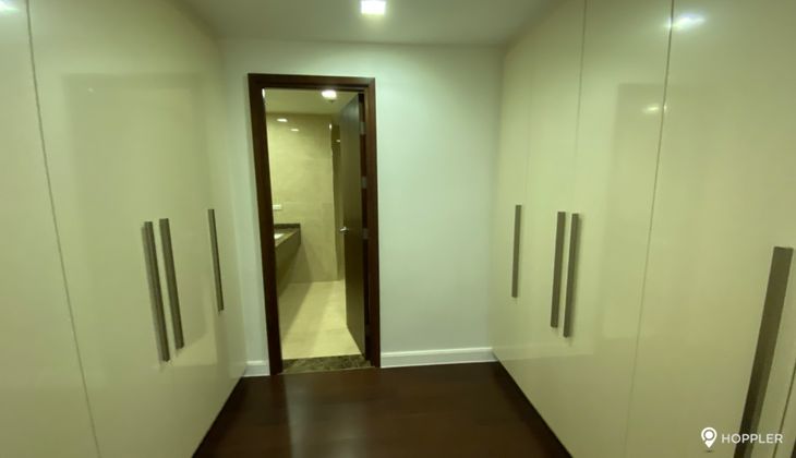 "3BR Condo for Rent in The Suites at One Bonifacio High Street, BGC - Bonifacio Global City, Taguig"02