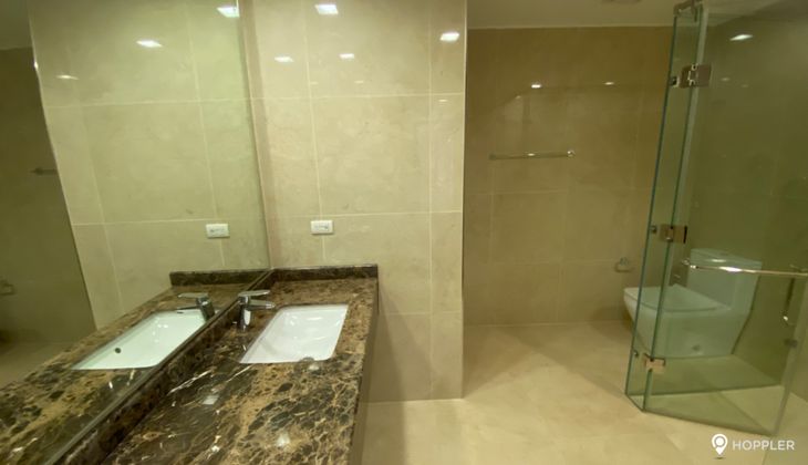 "3BR Condo for Rent in The Suites at One Bonifacio High Street, BGC - Bonifacio Global City, Taguig"03