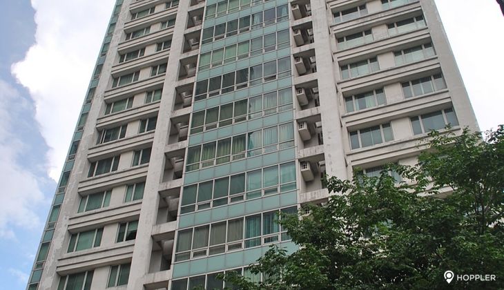 "1BR Condo for Rent in The Asia Tower, Legazpi Village, Makati"10