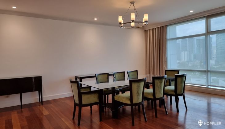 "3BR Condo for Rent in One Roxas Triangle, Urdaneta Village, Makati"07
