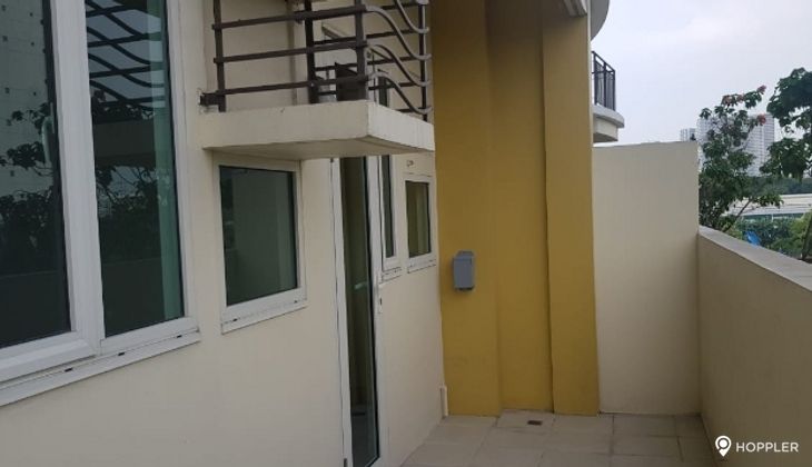 "1BR Condo for Rent in Palm Beach Villas, Bay City, Pasay"05