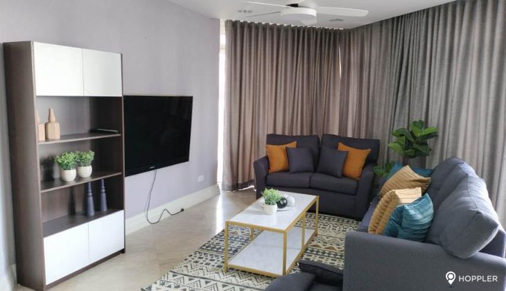 "2BR Condo for Rent in The Salcedo Park, Salcedo Village, Makati"02