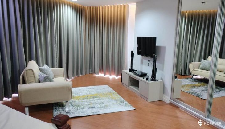 "2BR Condo for Rent in The Salcedo Park, Salcedo Village, Makati"08