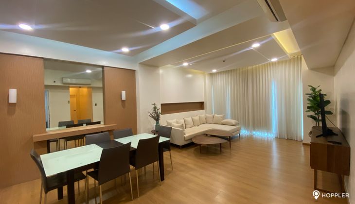 "2BR Condo for Rent in The St. Francis Shangri-La Place, Ortigas Center, Mandaluyong"02
