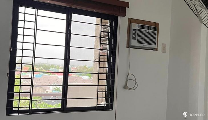 "2BR Condo for Rent in Maricielo Villas, Pulang Lupa Uno, Las Piñas"02