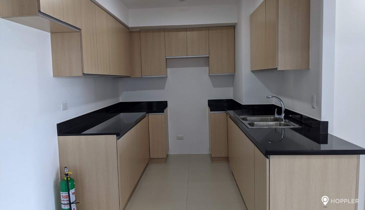 "2BR Condo for Rent in The Veranda Arca, Western Bicutan, Taguig"02