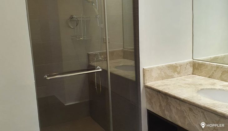 "3BR Condo for Rent in The Salcedo Park, Salcedo Village, Makati"09
