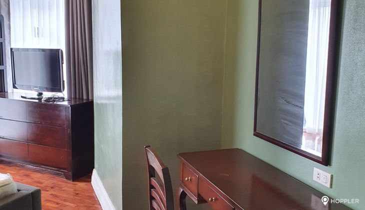 "3BR Condo for Rent in The Salcedo Park, Salcedo Village, Makati"10