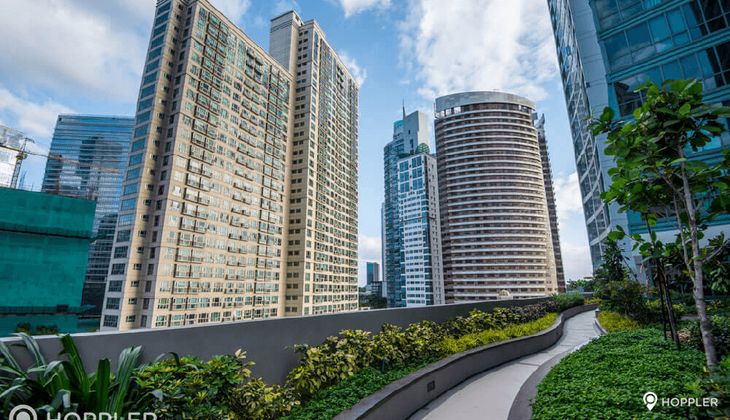 "2BR Condo for Rent in 8 Forbes Town Road, BGC - Bonifacio Global City, Taguig"05