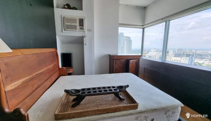 "2BR Condo for Rent in One Legazpi Park, Legazpi Village, Makati"08